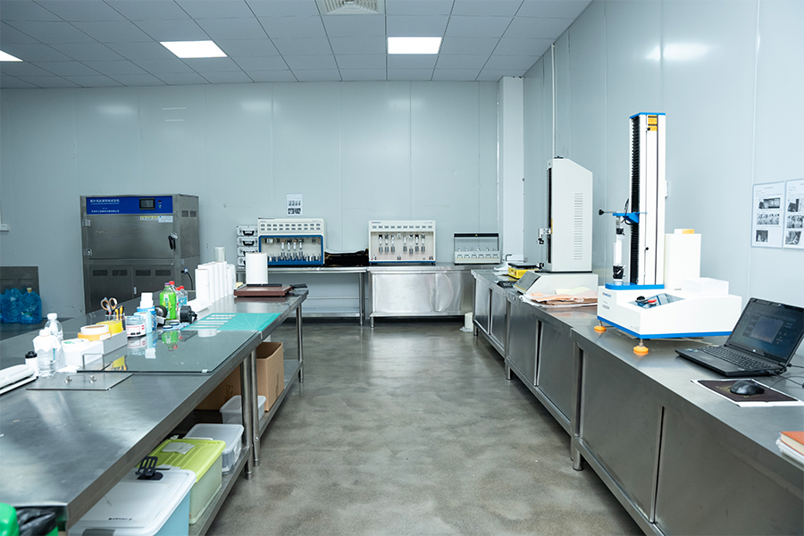 فيلم لؤلؤة بيضاء مغلفة إلى B